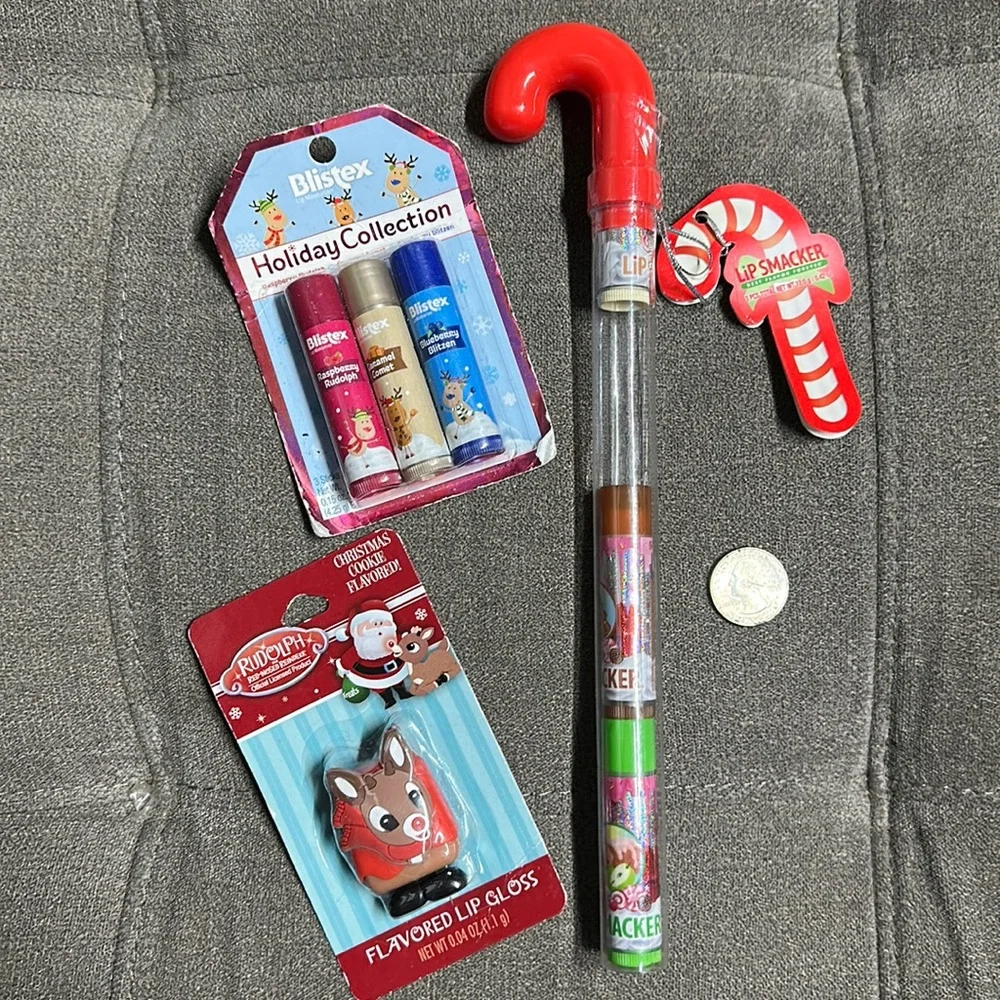 🦌🎄Christmas Holiday Flavors Lip Balms and Gloss 🎄🦌
